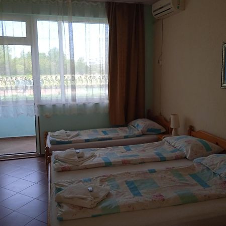 Стаи За Гости Нептун Tsarévo Extérieur photo