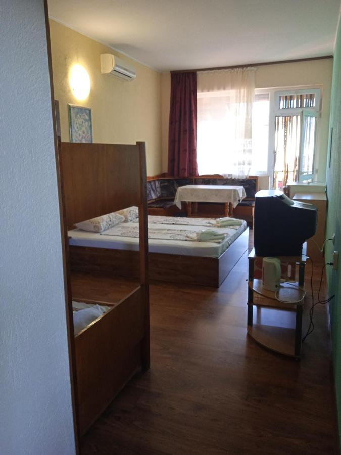 Стаи За Гости Нептун Tsarévo Extérieur photo